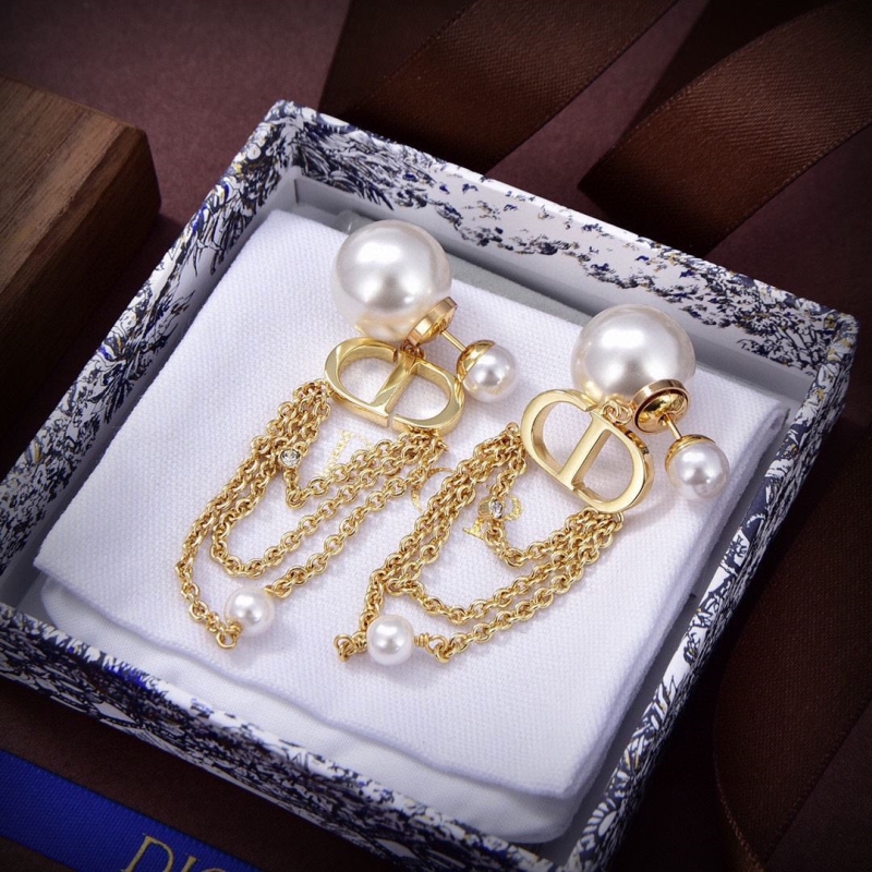 ch**an D*or earrings